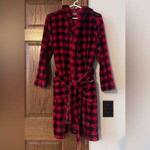 Eddie Bauer Kids Red and Black Plaid Robe